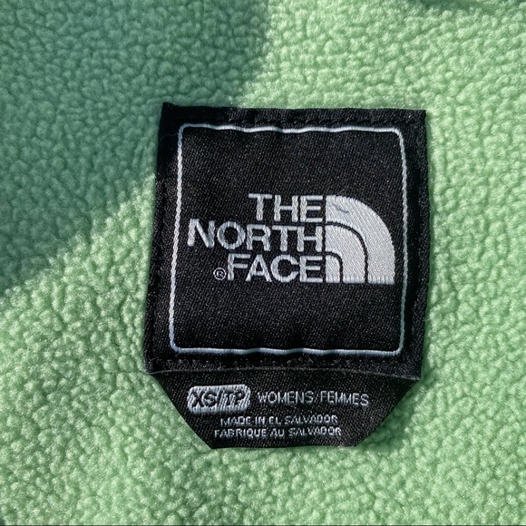 North Face Excellent condition fleece jacket - Picture 3 of 4